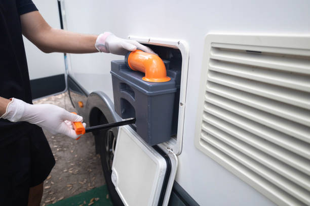 Best Portable toilet rental cost  in Ojai, CA